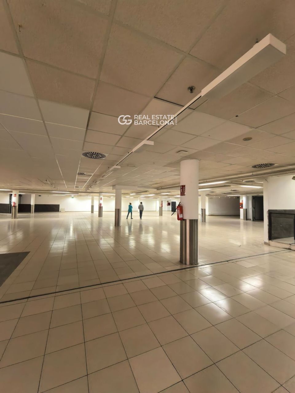 Магазин в Таррасе, Испания, 2.34 м² - фото 3