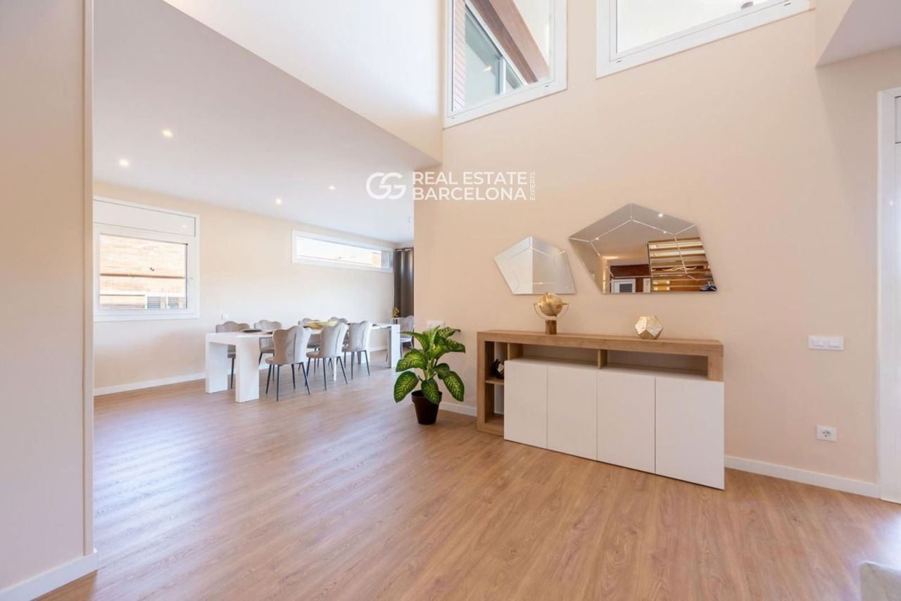 Дом в Барселоне, Испания, 941 м² - фото 6