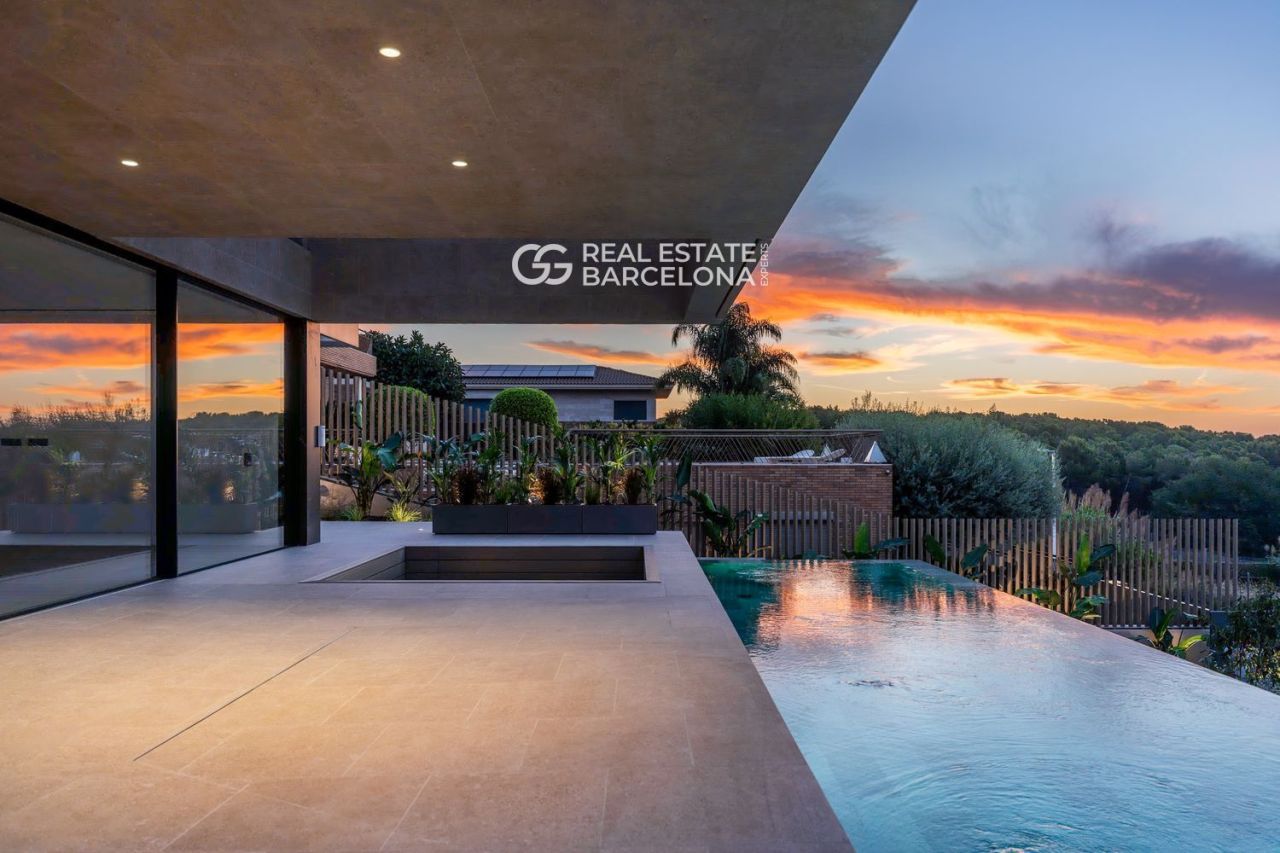 Дом в Барселоне, Испания, 594 м² - фото 7