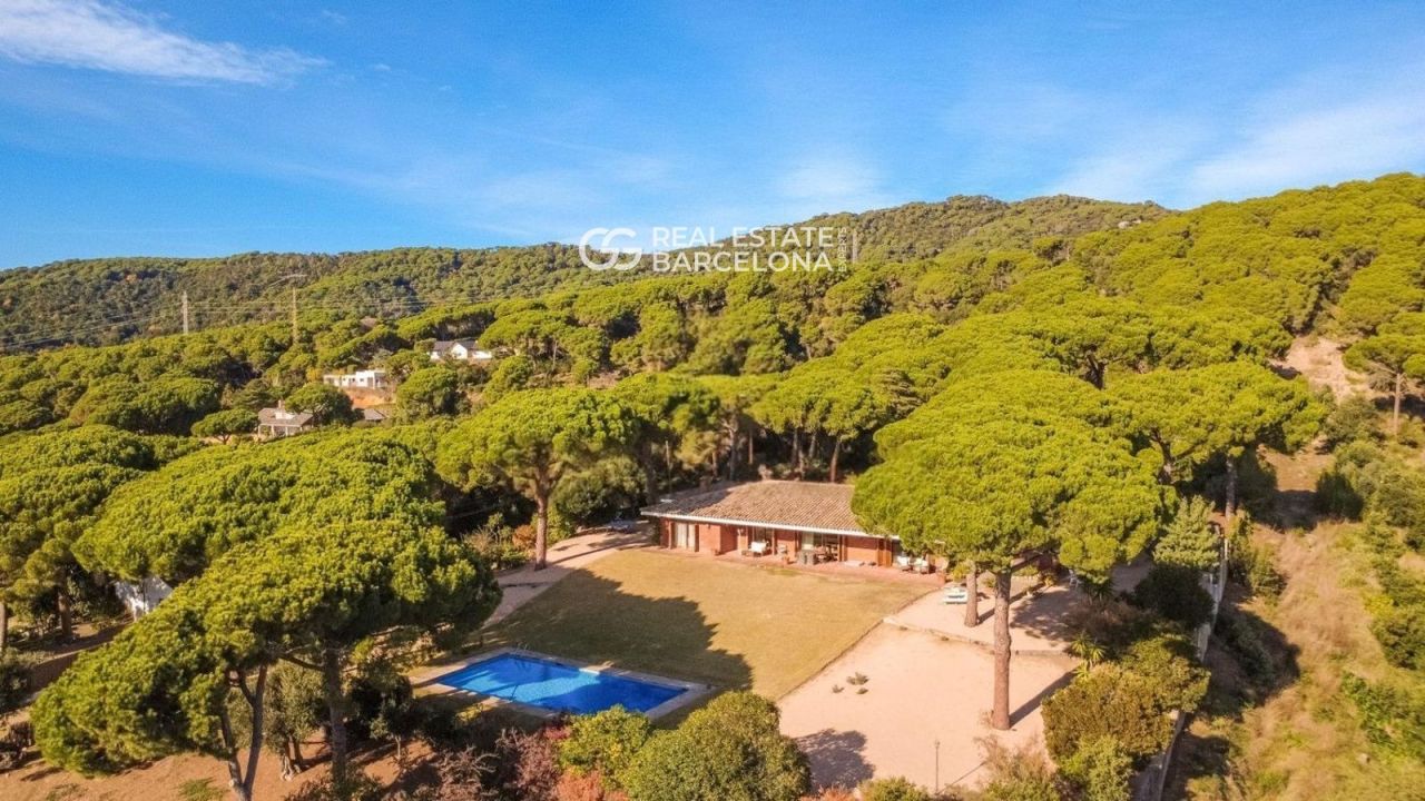 Дом Barcelona, Sant Andreu de Llavaneres, Испания, 495 м² - фото 7