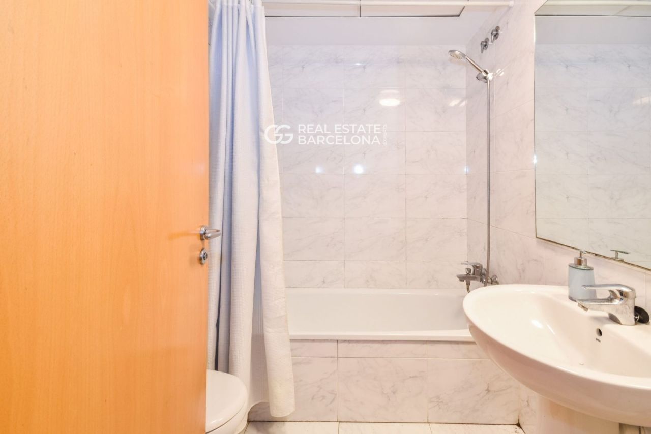 Квартира в Барселоне, Испания, 128 м² - фото 9