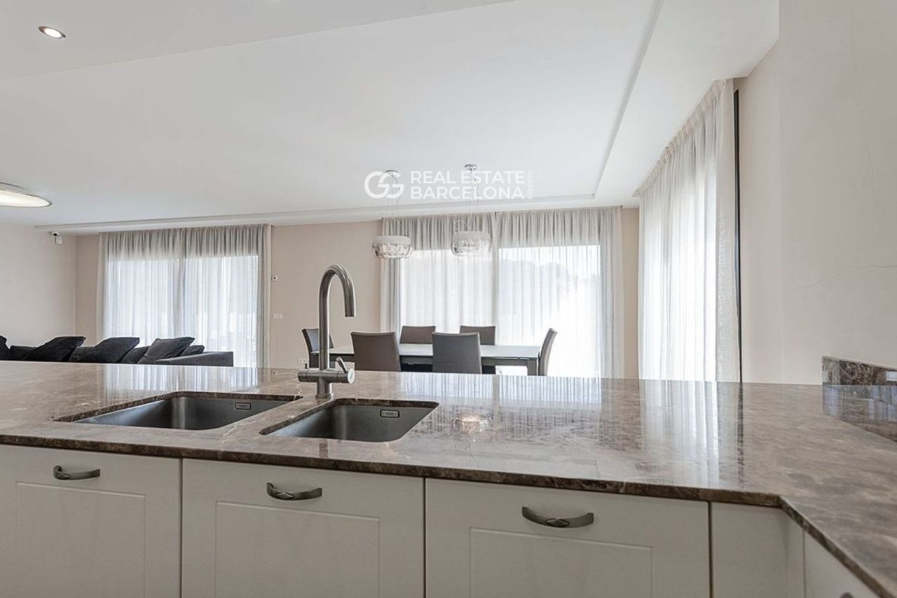 Дом Girona, Lloret de Mar, Испания, 440 м² - фото 10