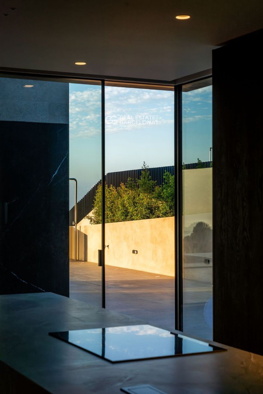 Дом в Барселоне, Испания, 594 м² - фото 11