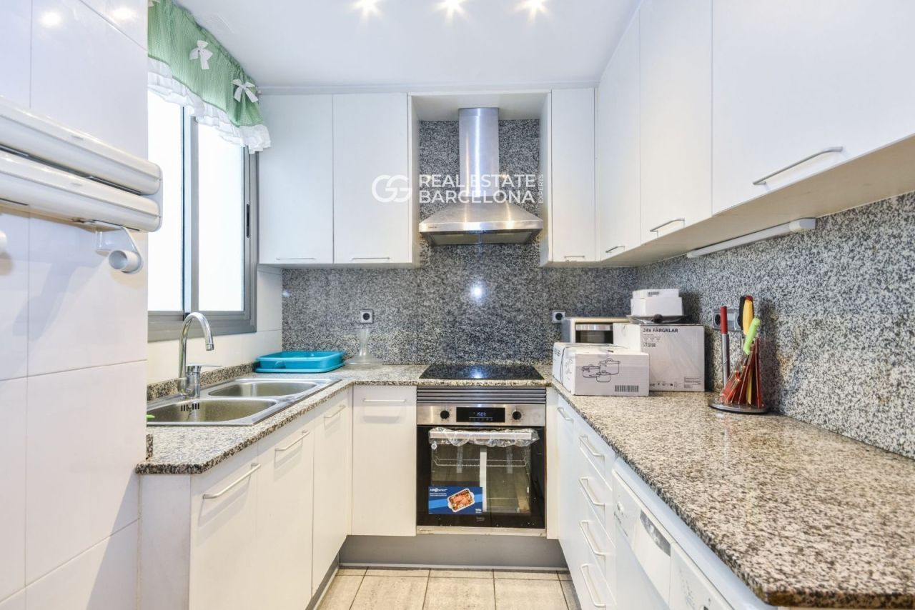 Квартира в Барселоне, Испания, 128 м² - фото 12