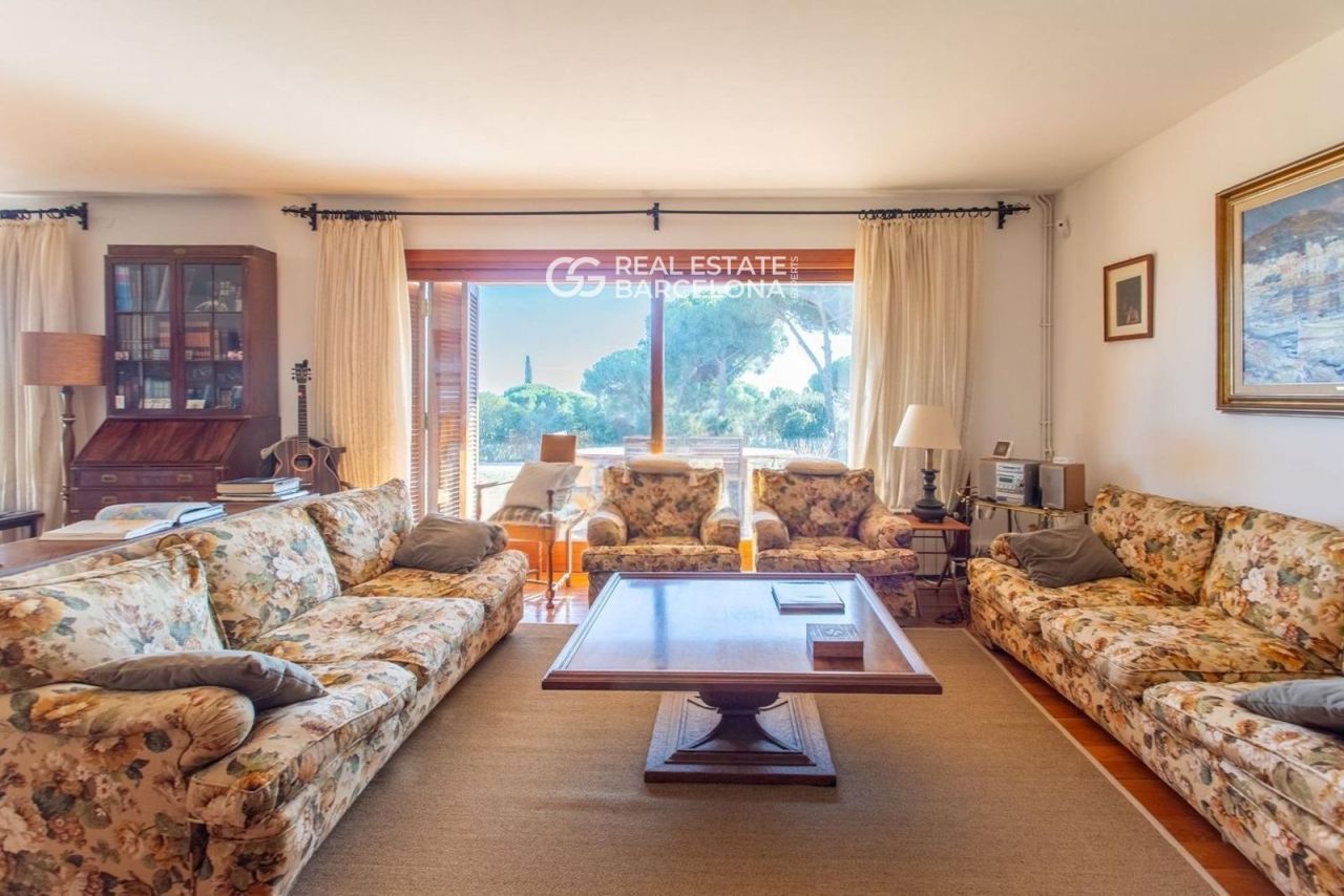 Дом Barcelona, Sant Andreu de Llavaneres, Испания, 495 м² - фото 13