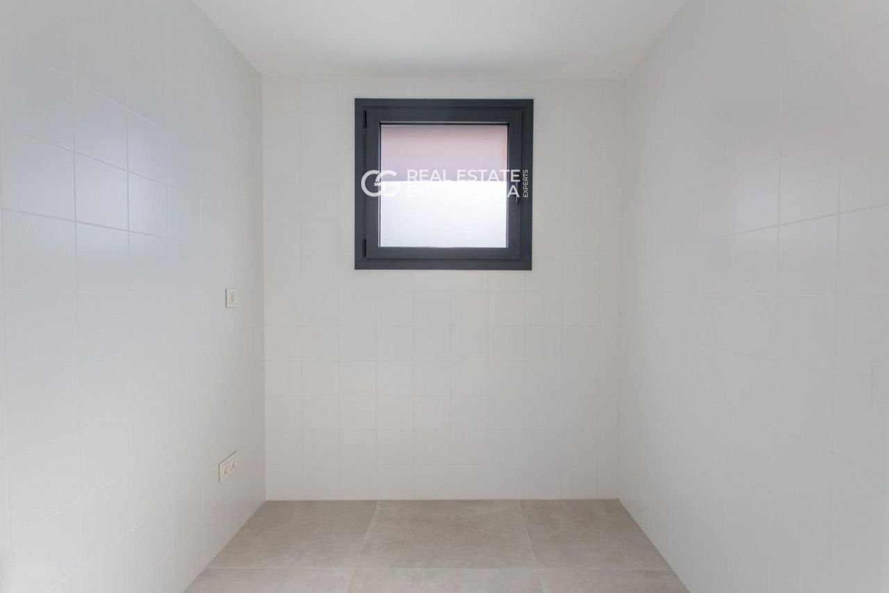 Дом Barcelona, Sant Andreu de Llavaneres, Испания, 464 м² - фото 13