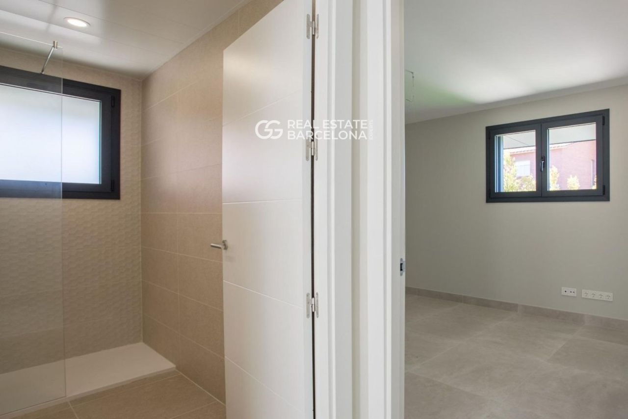 Дом Barcelona, Sant Andreu de Llavaneres, Испания, 464 м² - фото 14