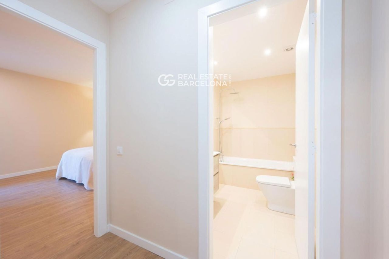 Дом в Барселоне, Испания, 941 м² - фото 16