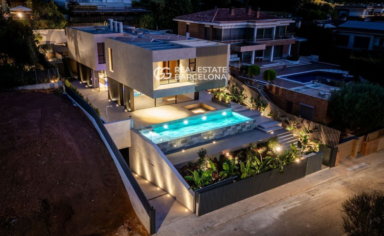 Дом в Барселоне, Испания, 594 м² - фото 19