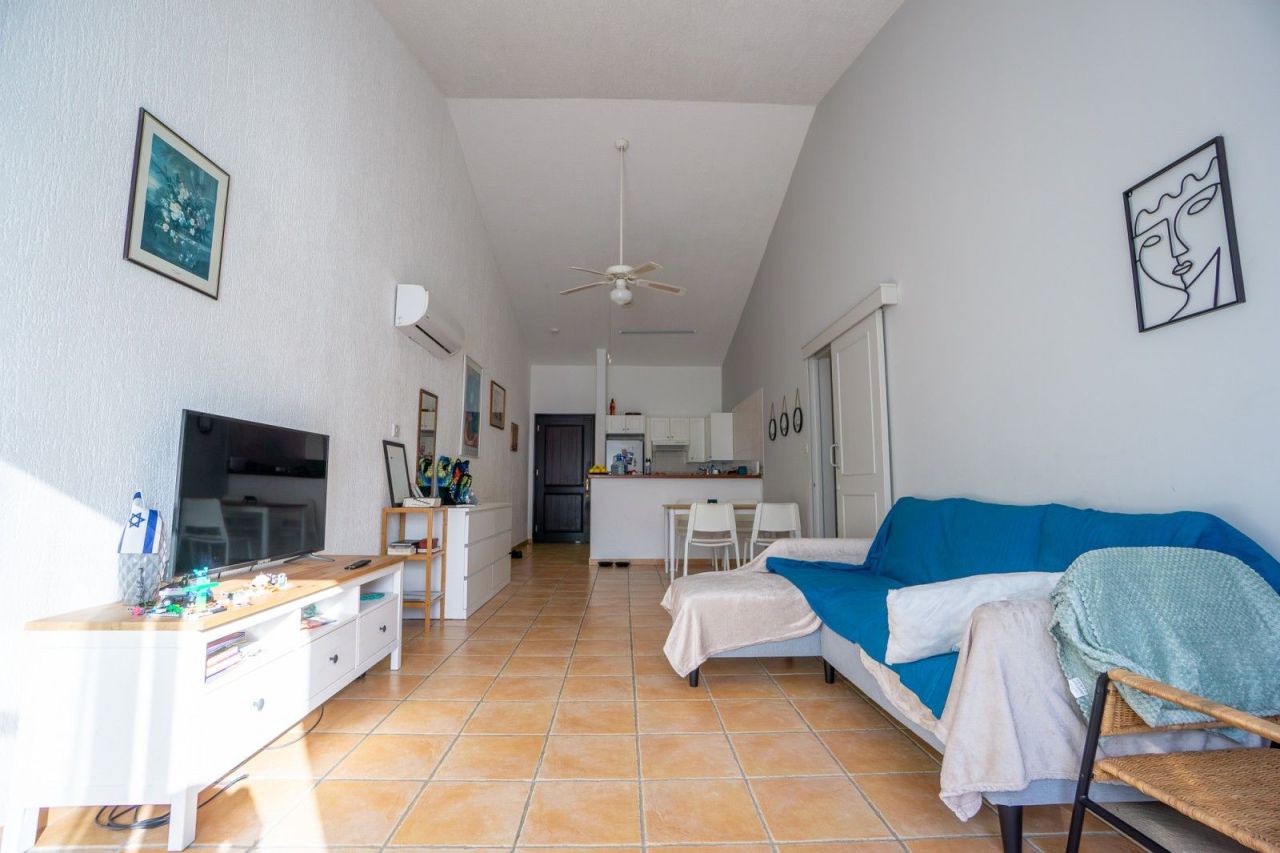 Апартаменты в Пафосе, Кипр, 74 м² - фото 11