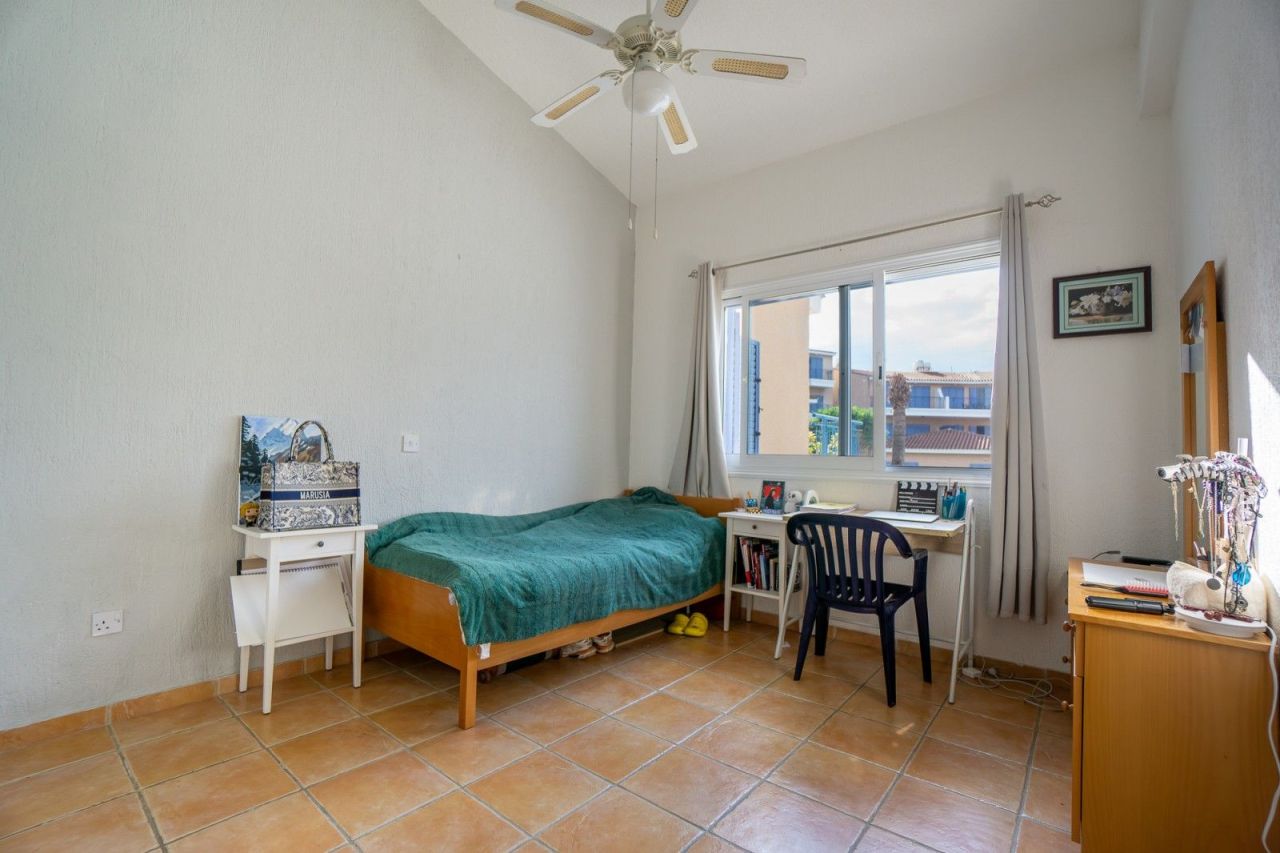 Апартаменты в Пафосе, Кипр, 74 м² - фото 13