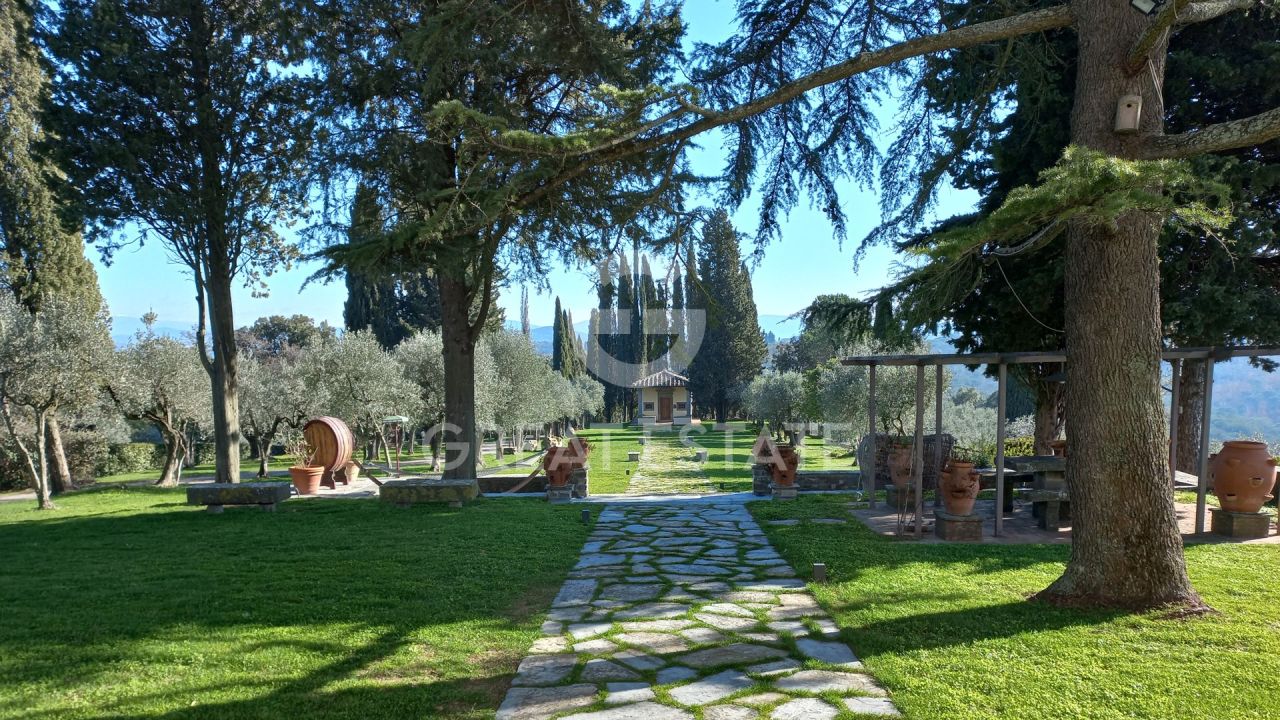 Дом San Casciano in Val di Pesa, Италия, 731.45 м² - фото 10