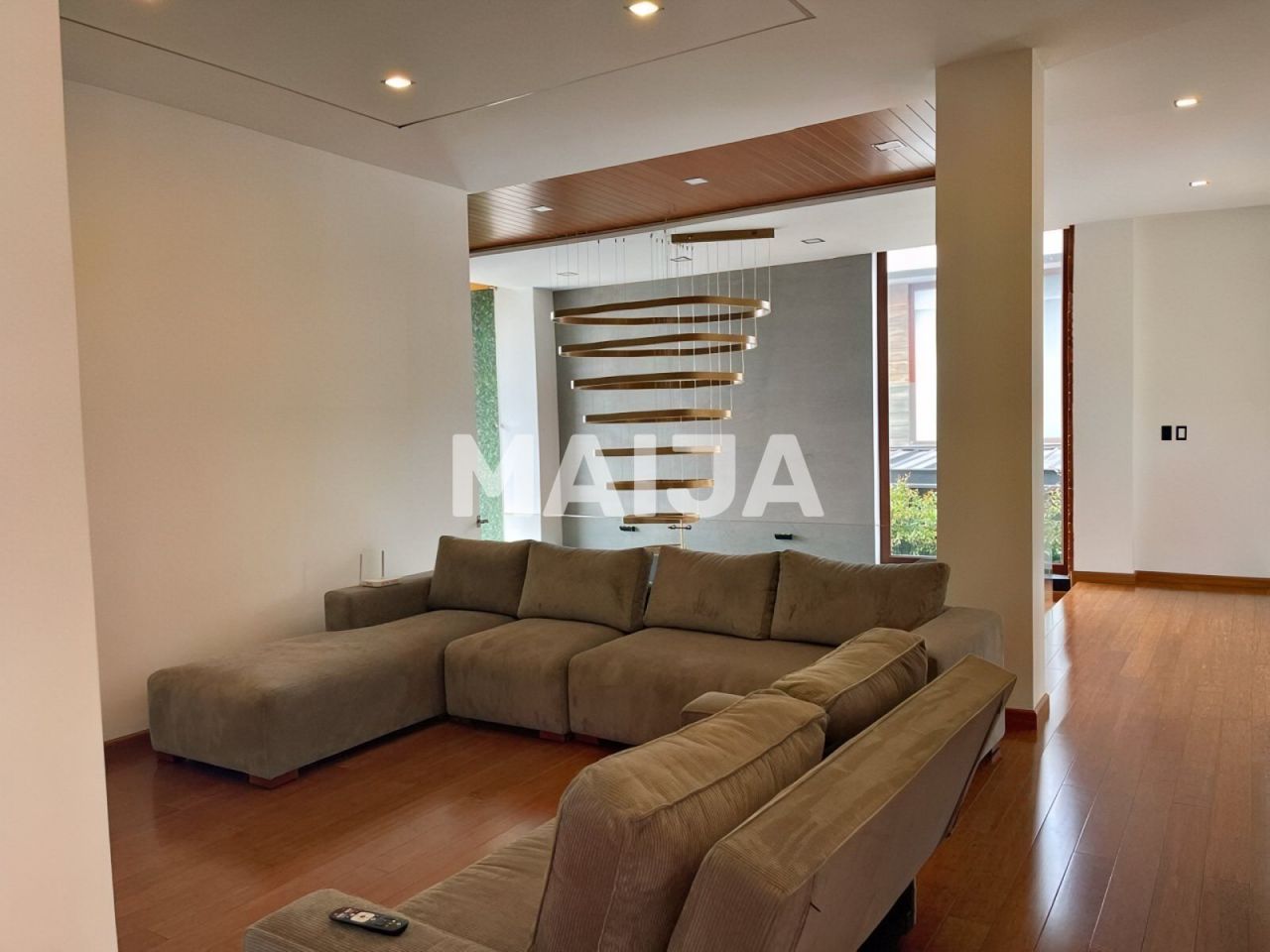 Дом Puembo, Эквадор, 490 м² - фото 8