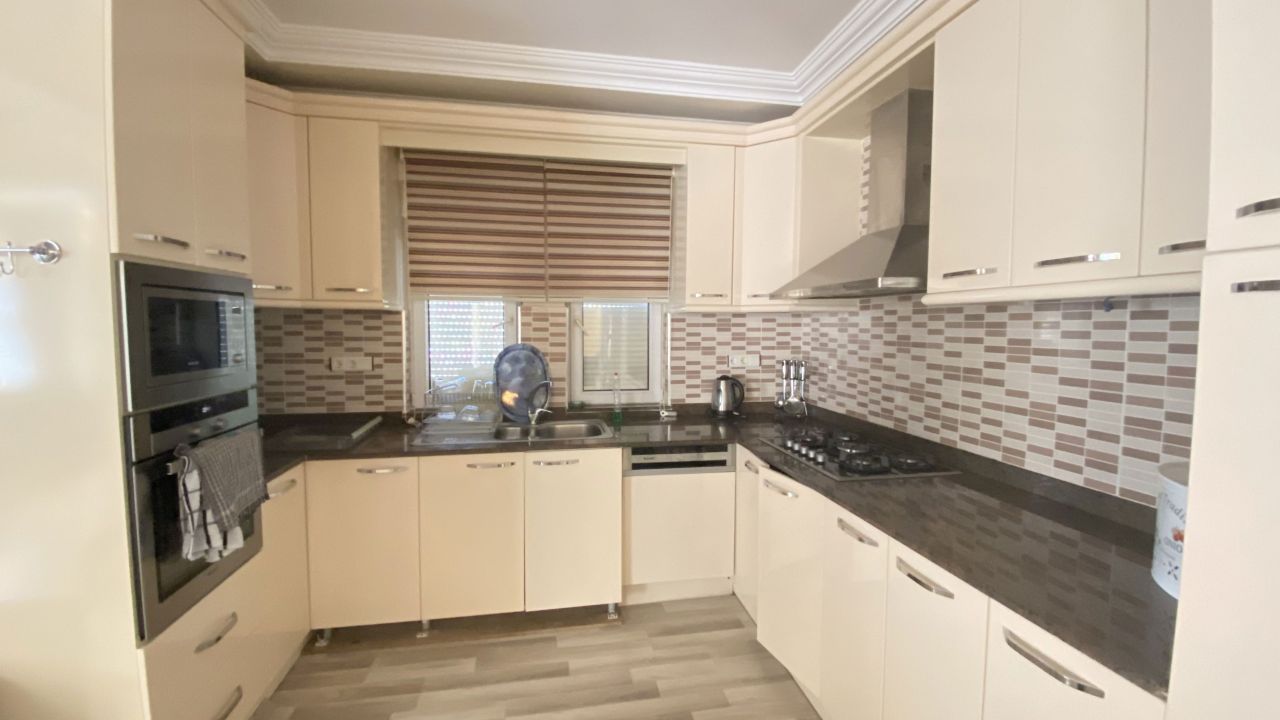 Вилла в Алании, Турция, 300 м² - фото 8