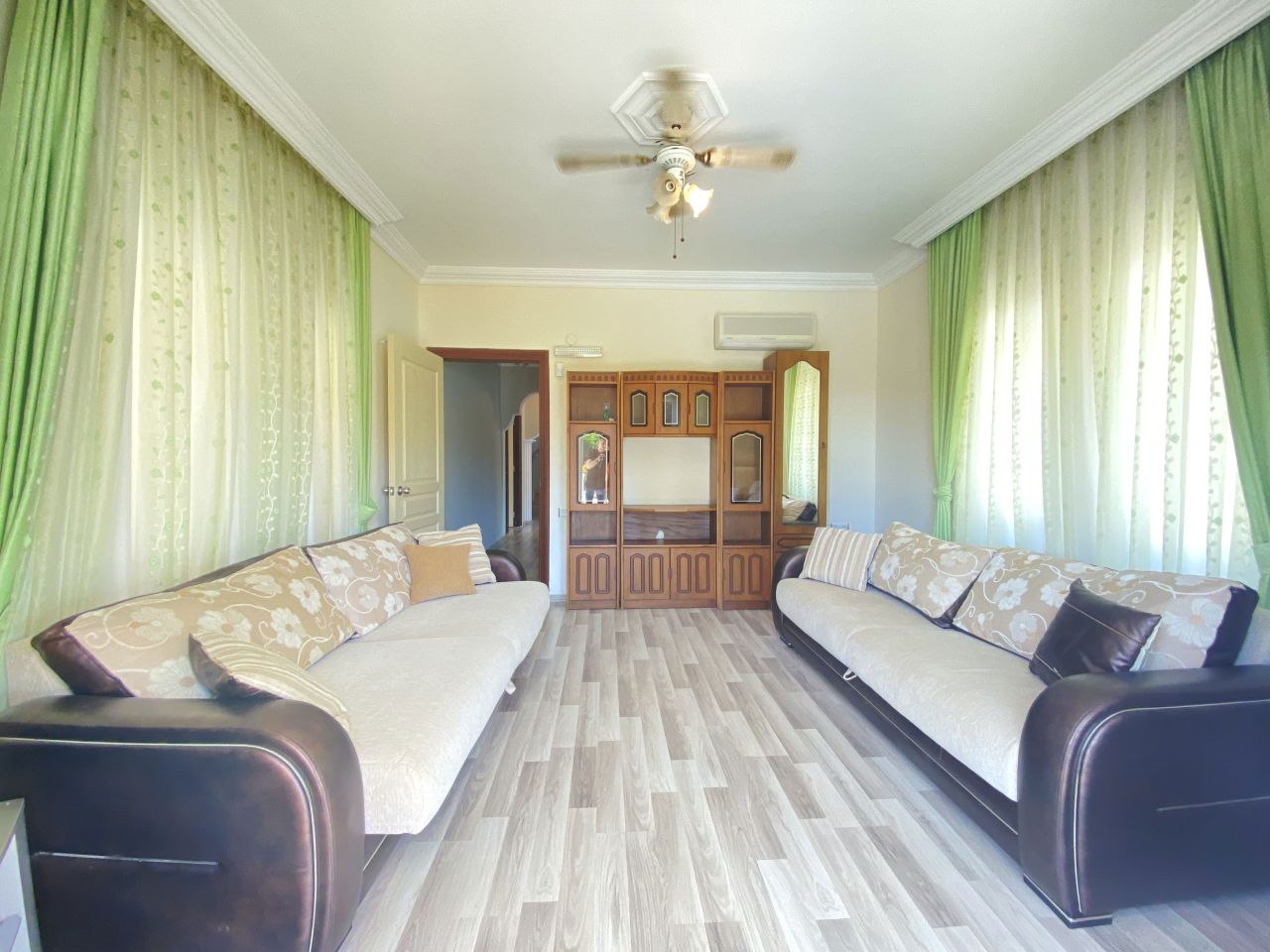 Вилла в Алании, Турция, 300 м² - фото 15