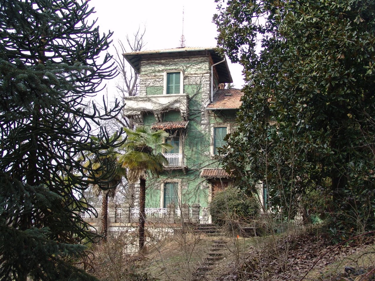 Вилла в Мальнате, Италия, 1 200 м² - фото 7