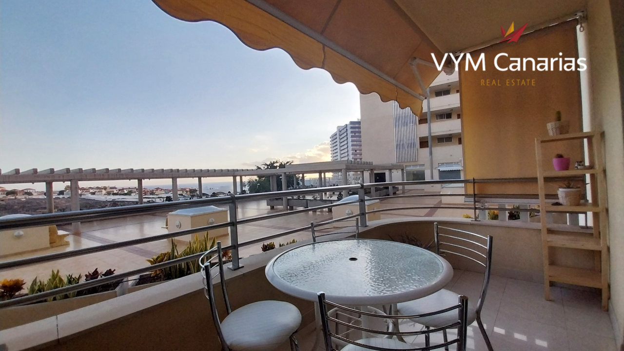 Апартаменты на Тенерифе, Испания, 93 м² - фото 1