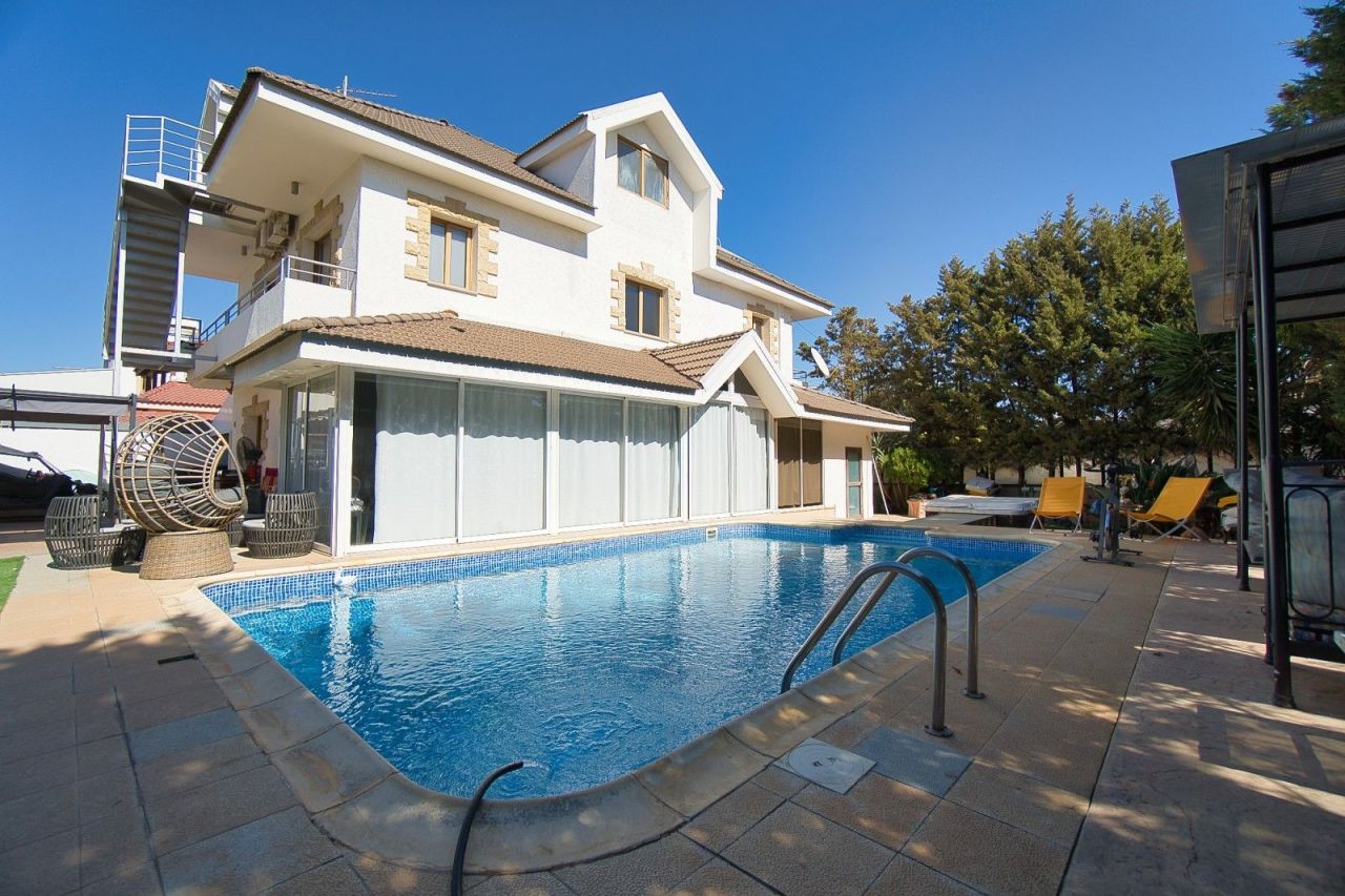 Вилла в Лимасоле, Кипр, 254 м² - фото 3