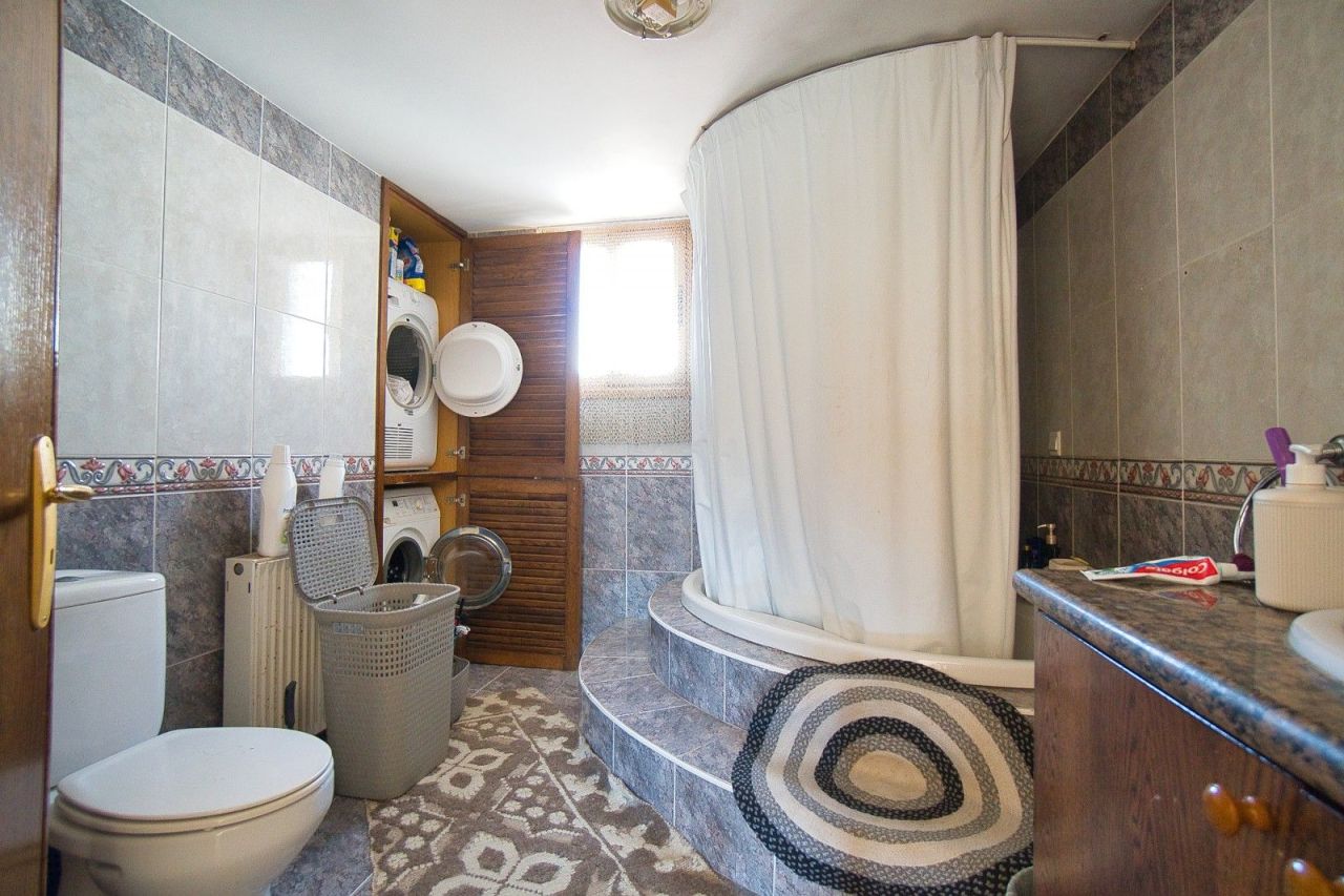 Вилла в Лимасоле, Кипр, 254 м² - фото 15