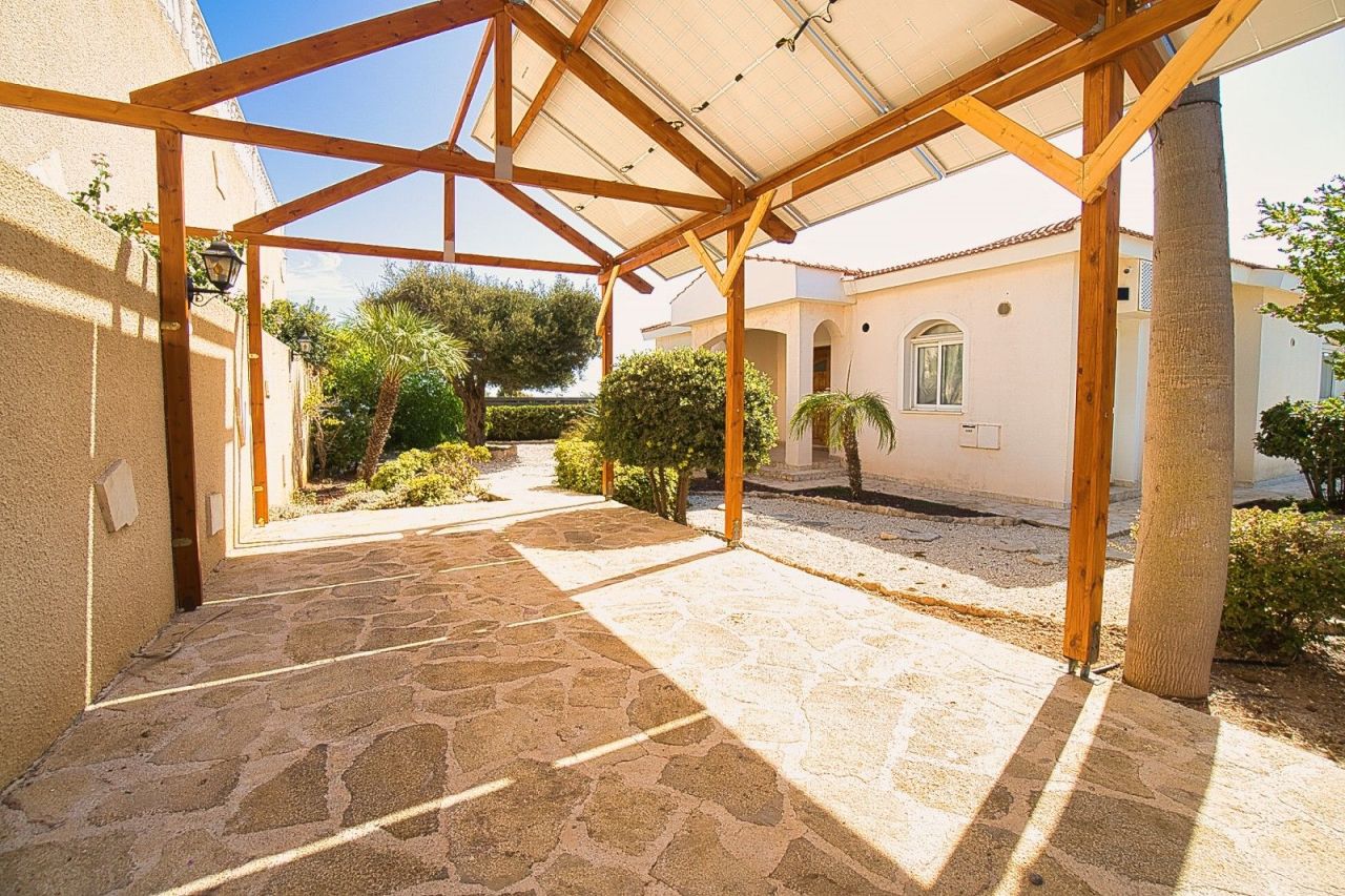 Вилла в Лимасоле, Кипр, 205 м² - фото 15