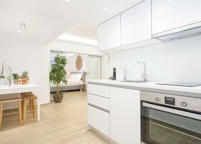 Квартира в Афинах, Греция, 84 м² - фото 1