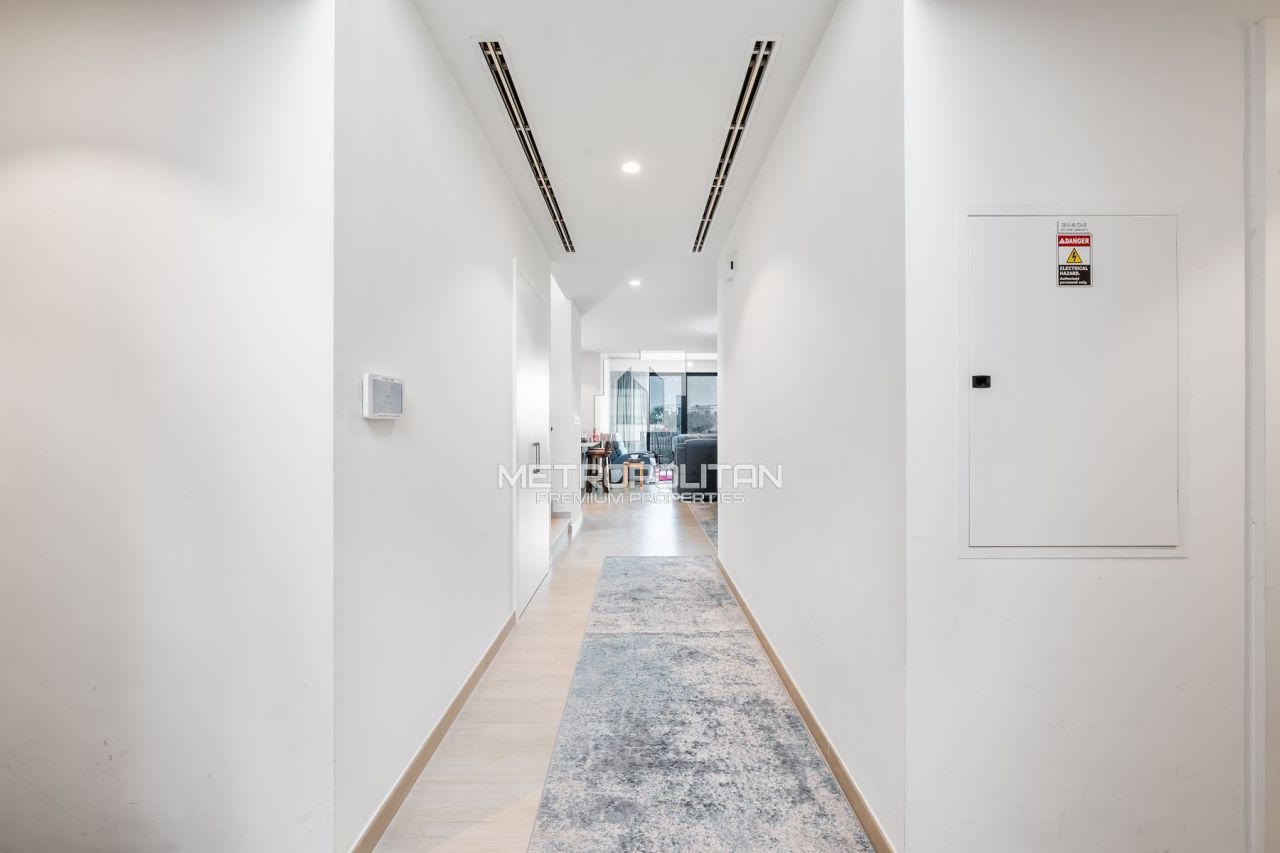 Вилла в Дубае, ОАЭ, 650 м² - фото 13