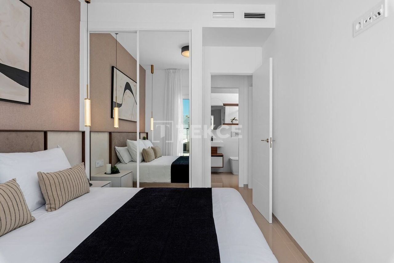 Апартаменты в Рохалесе, Испания, 108 м² - фото 16