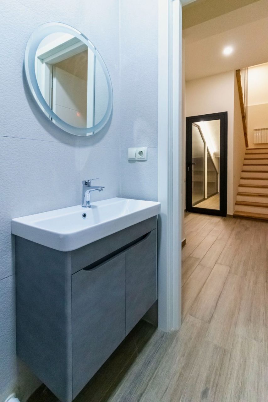 Дом в Тбилиси, Грузия, 215 м² - фото 11