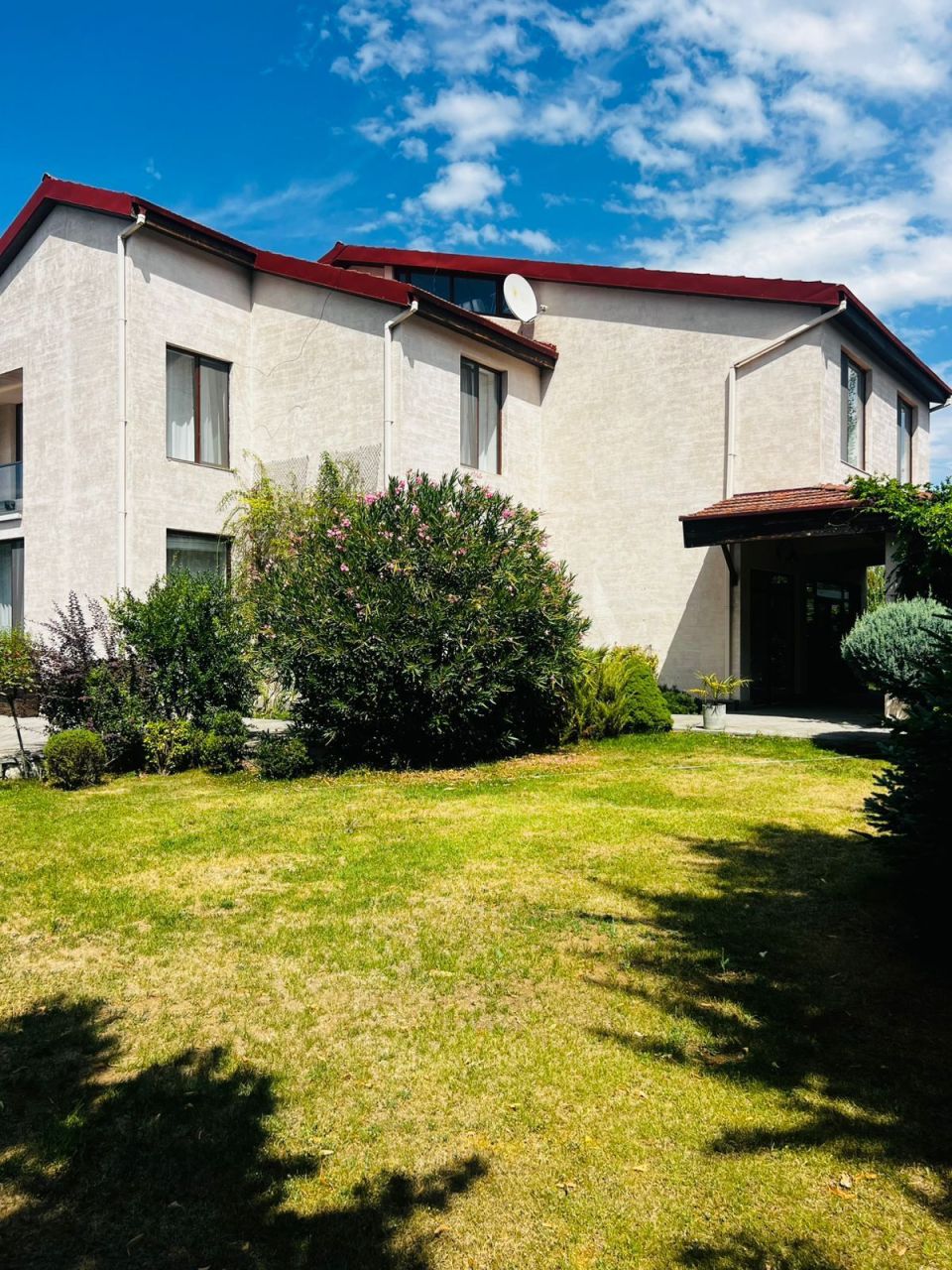 Дом в Тбилиси, Грузия, 500 м² - фото 1