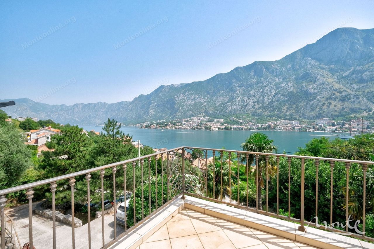 Вилла в Муо, Черногория, 174 м² - фото 1