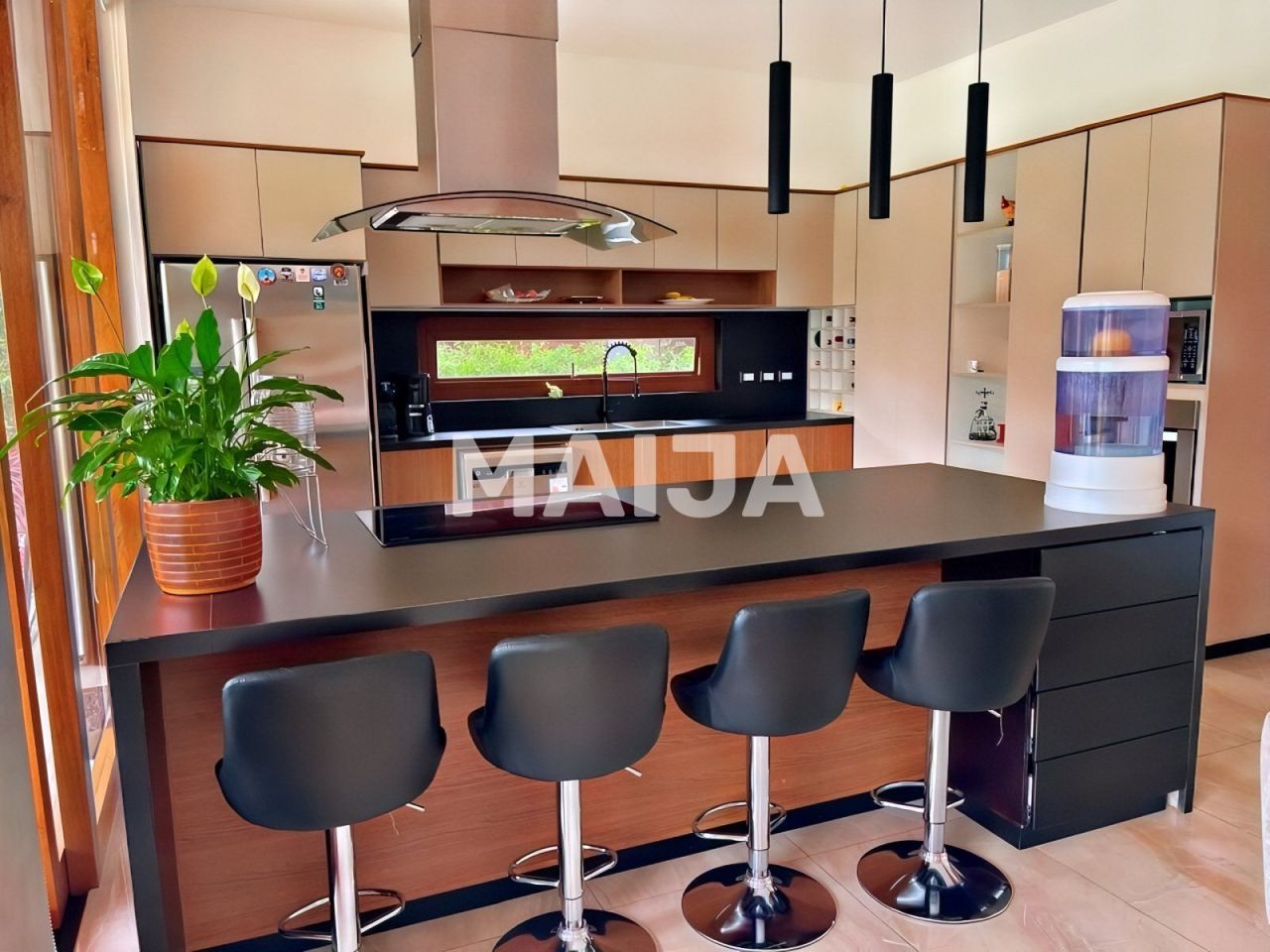 Дом Quito, Эквадор, 490 м² - фото 6