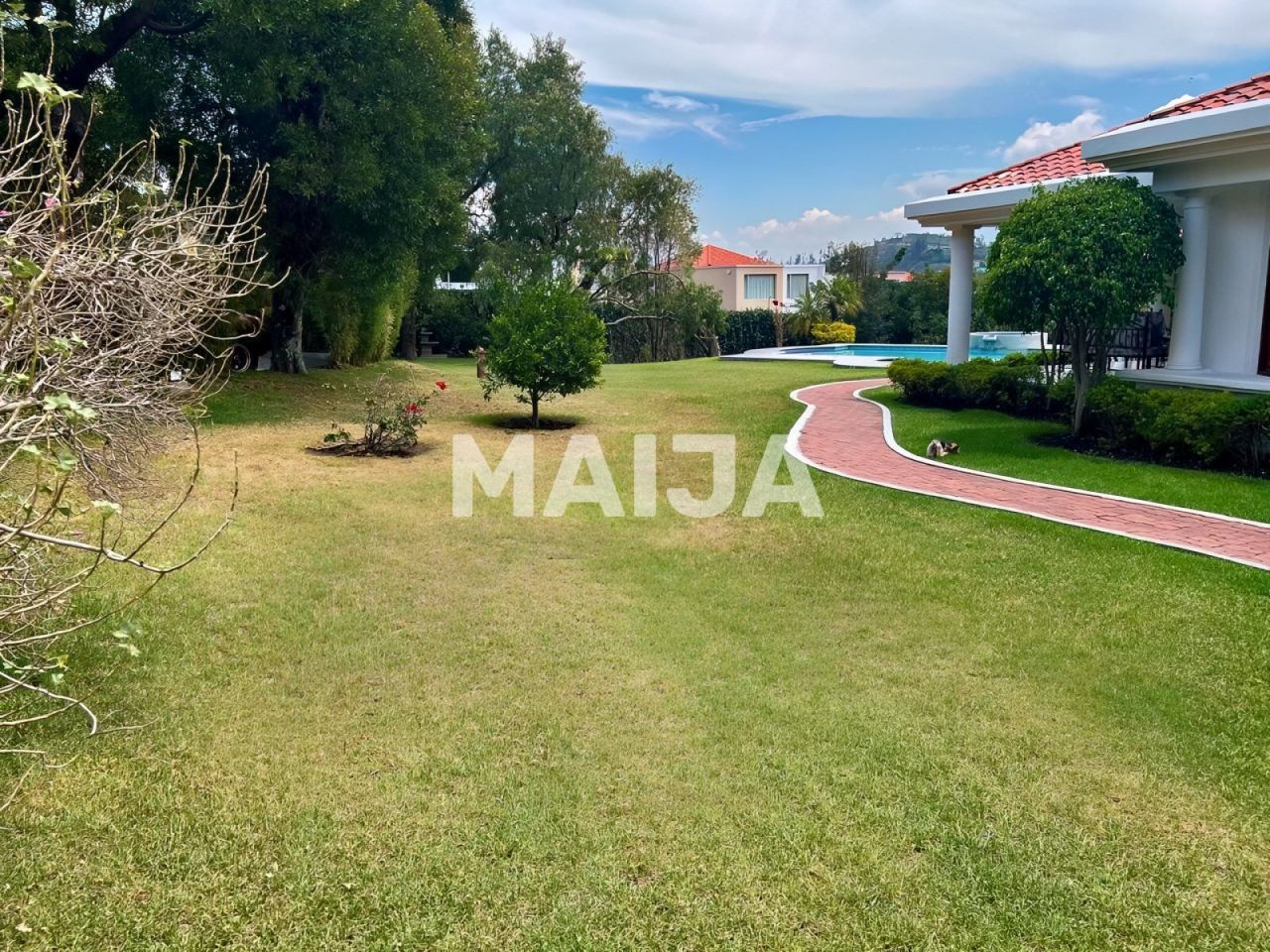 Дом Cumbaya, Эквадор, 450 м² - фото 6