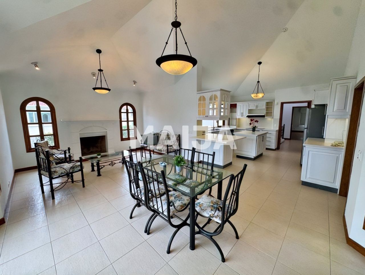 Дом Cumbaya, Эквадор, 450 м² - фото 14