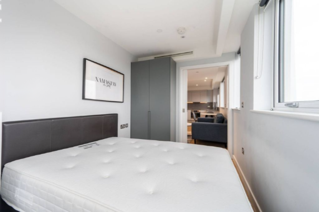 Квартира в Лондоне, Великобритания, 36 м² - фото 1