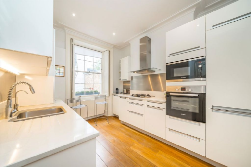 Квартира в Лондоне, Великобритания, 212 м² - фото 1