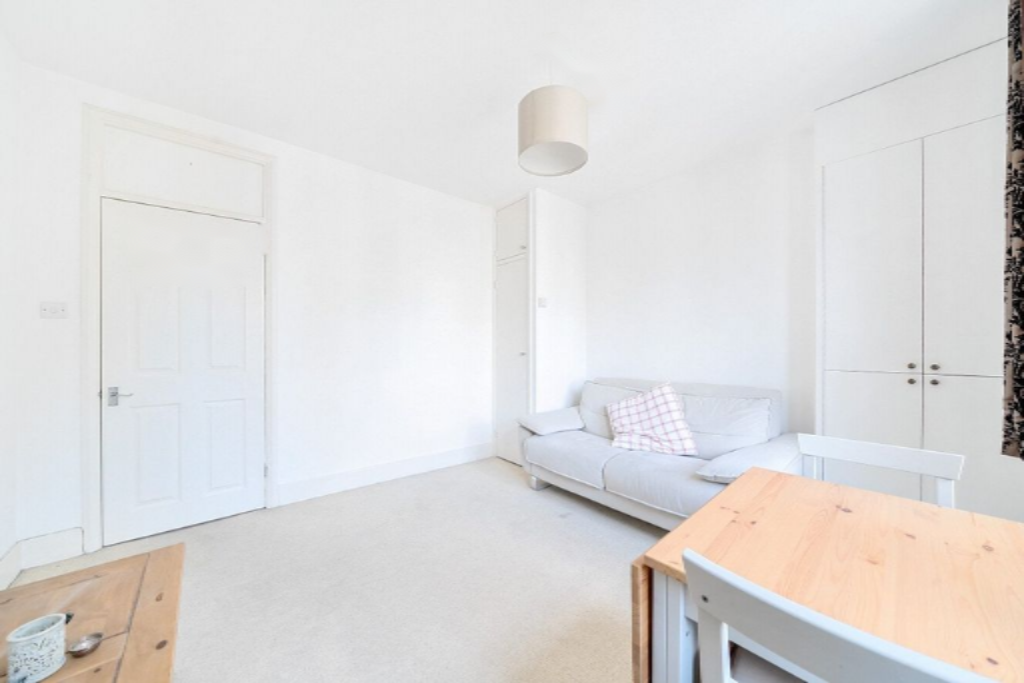 Квартира в Лондоне, Великобритания, 35 м² - фото 1