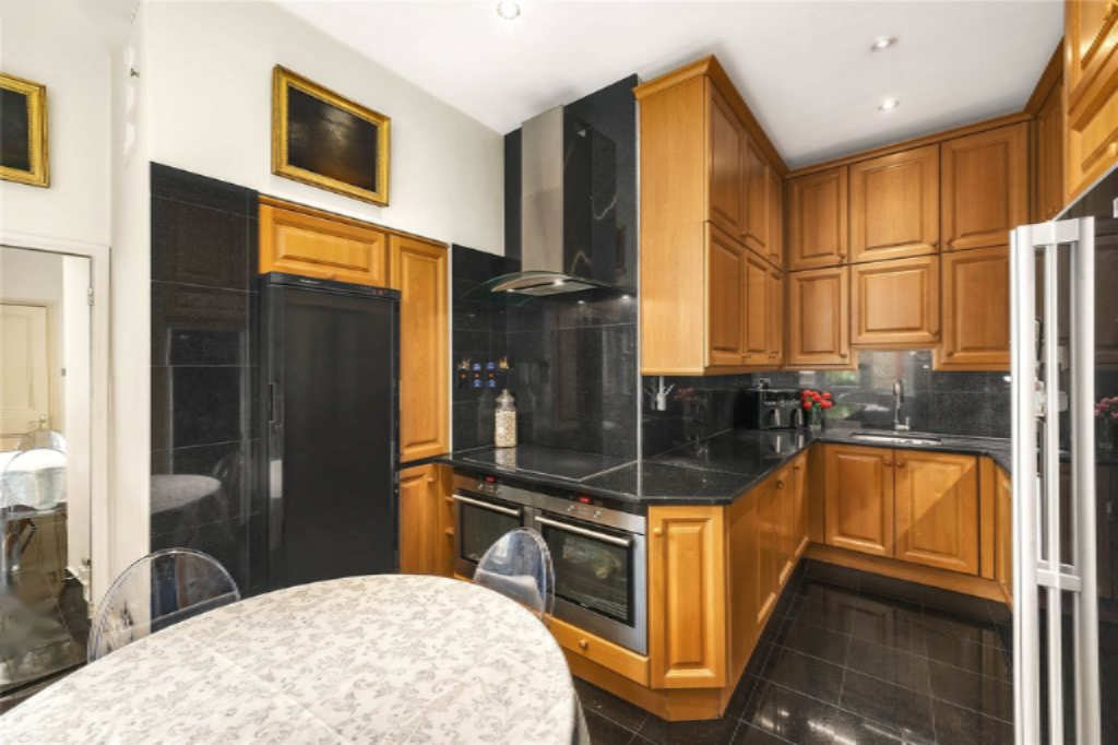 Квартира в Лондоне, Великобритания, 192 м² - фото 1