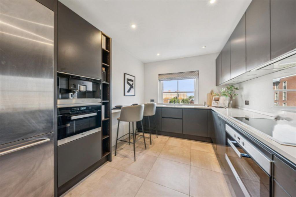 Квартира в Лондоне, Великобритания, 156 м² - фото 2