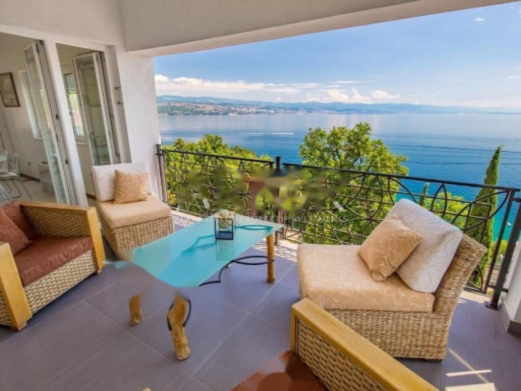 Квартира в Опатии, Хорватия, 222 м² - фото 2