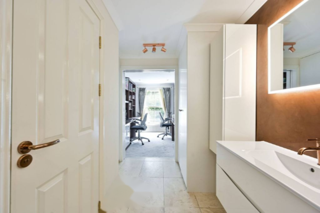 Квартира в Лондоне, Великобритания, 223 м² - фото 2