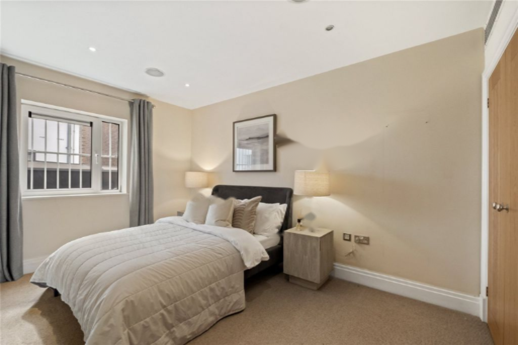 Квартира в Лондоне, Великобритания, 131 м² - фото 2