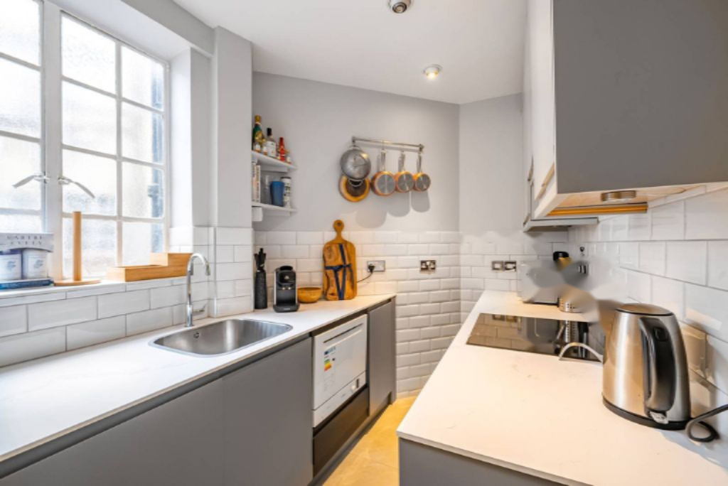 Квартира в Лондоне, Великобритания, 61 м² - фото 2