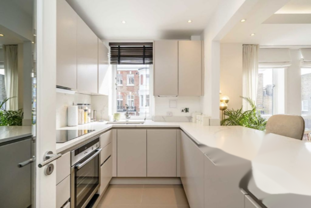 Квартира в Лондоне, Великобритания, 69 м² - фото 2