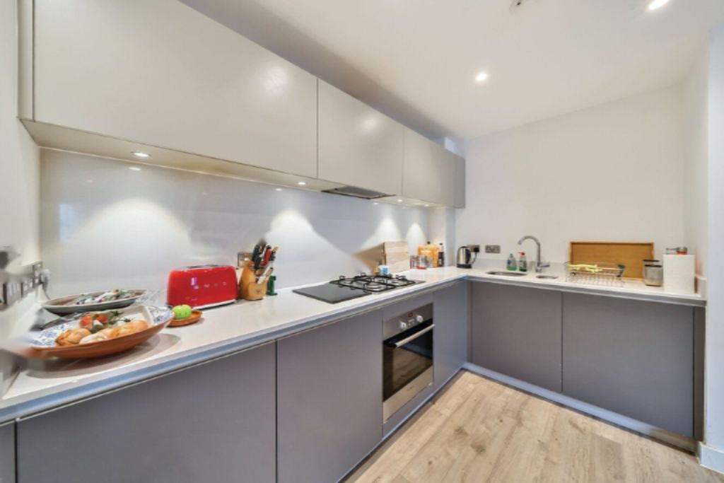 Квартира в Лондоне, Великобритания, 61 м² - фото 2