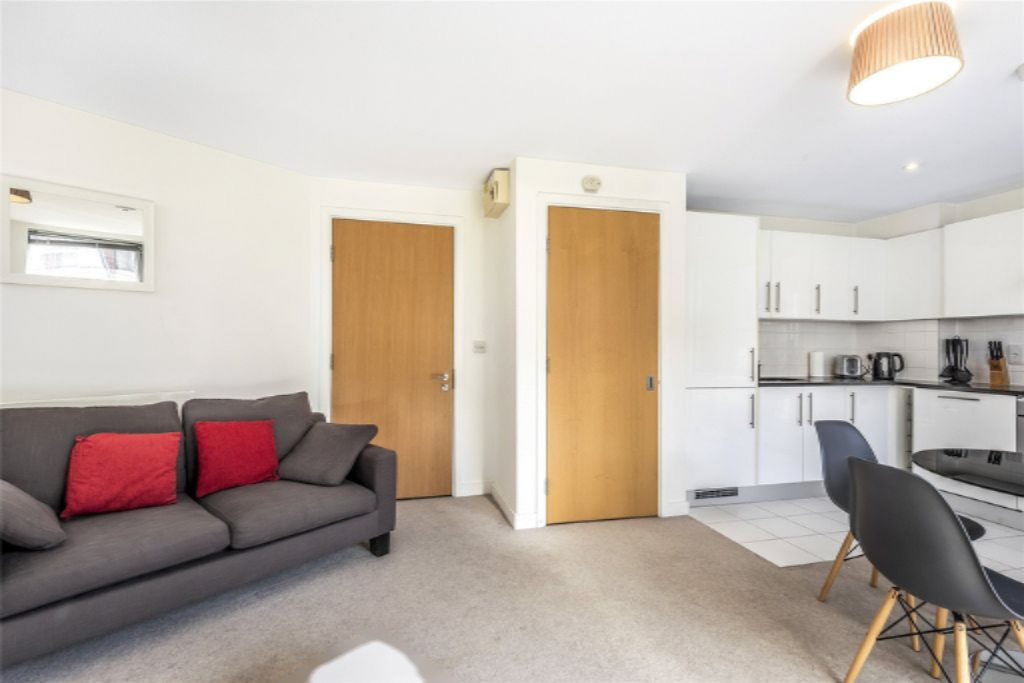 Квартира в Лондоне, Великобритания, 42 м² - фото 2