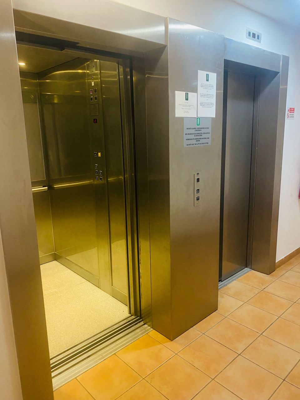 Квартира на озере Лугано, Италия, 65 м² - фото 16