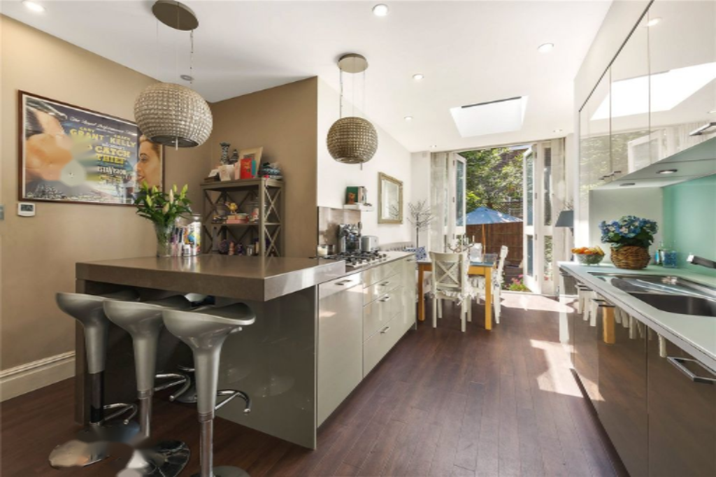 Квартира в Лондоне, Великобритания, 5 м² - фото 12