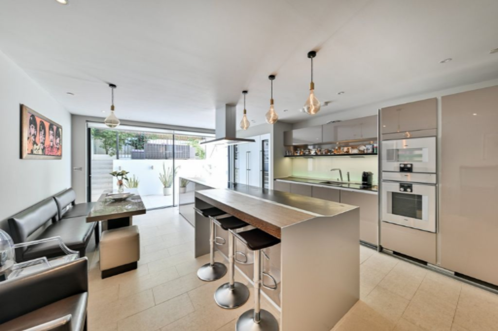 Квартира в Лондоне, Великобритания, 239 м² - фото 12