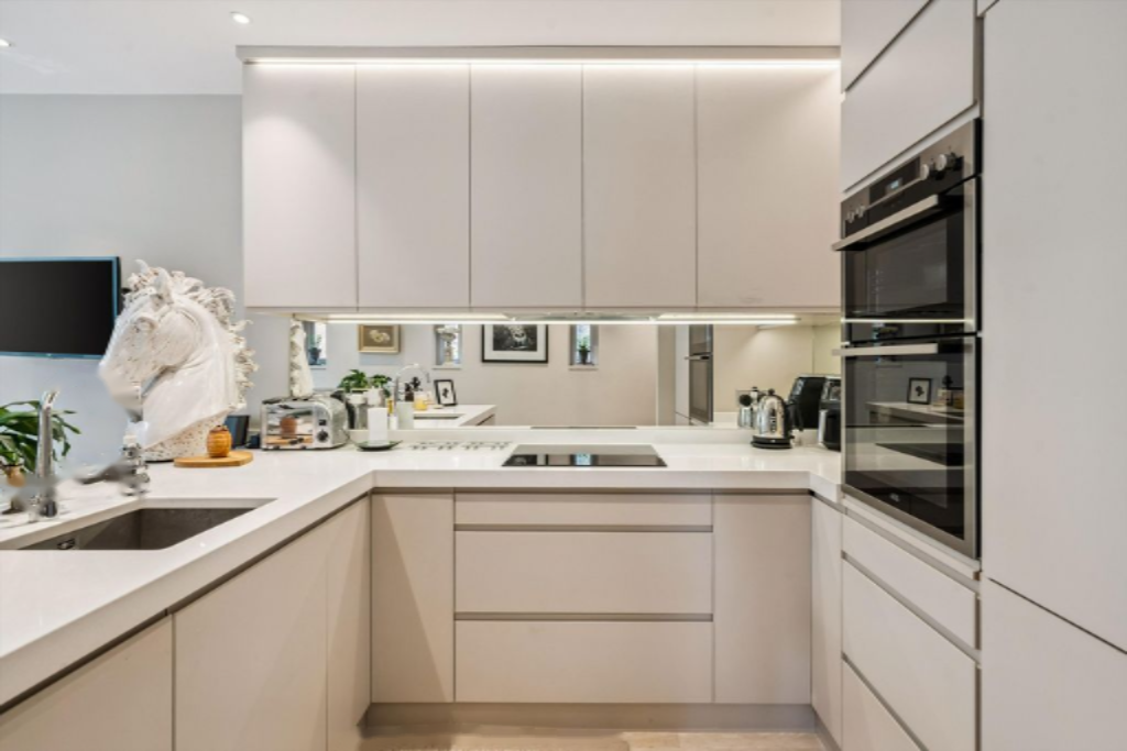 Квартира в Лондоне, Великобритания, 130 м² - фото 14