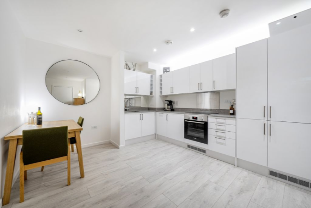 Квартира в Лондоне, Великобритания, 45 м² - фото 16